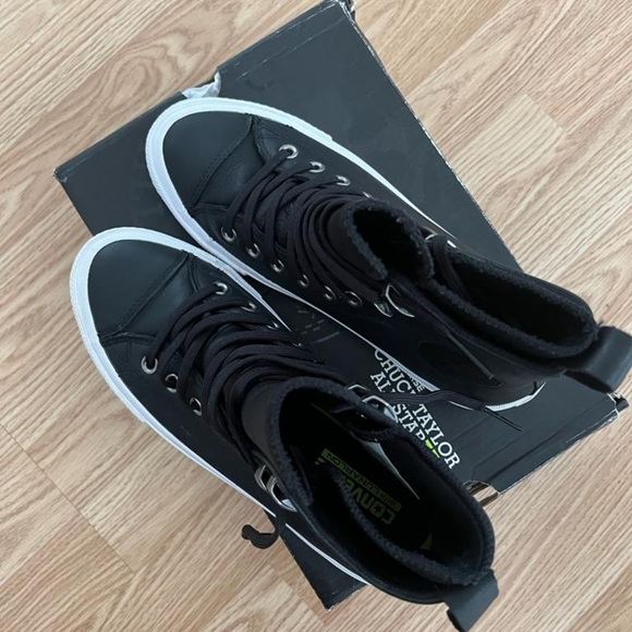 All star converse sneakers - Picture 3 of 3